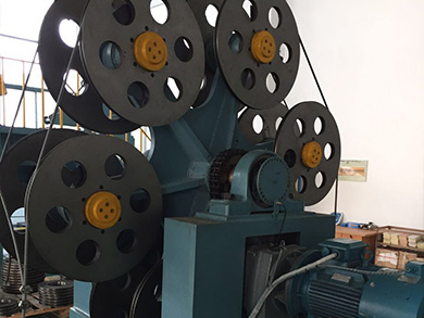 游星式疲勞試驗機